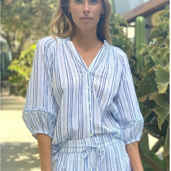 APIECE Apart Stripe Mitte Top Blouses in White / Blue - Picture 3 of 11